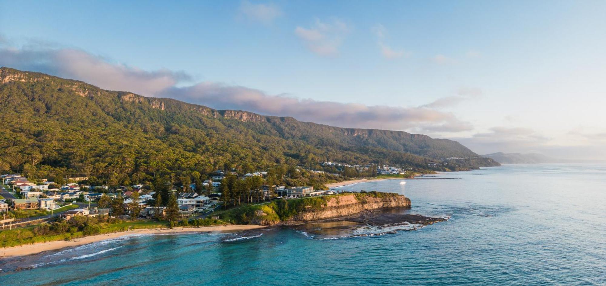 Headlands Austinmer Beach Hotel Exterior photo